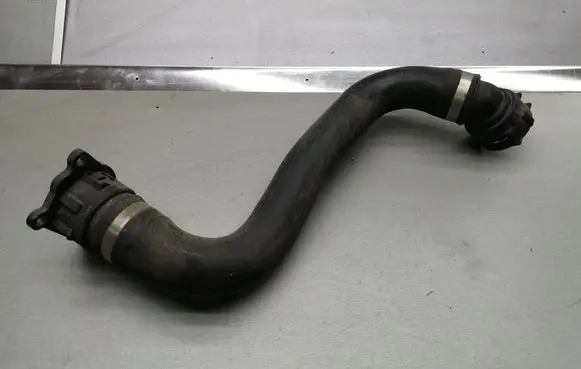 BMW 5 E60 E61 Engine coolant pipe/hose 7799748
