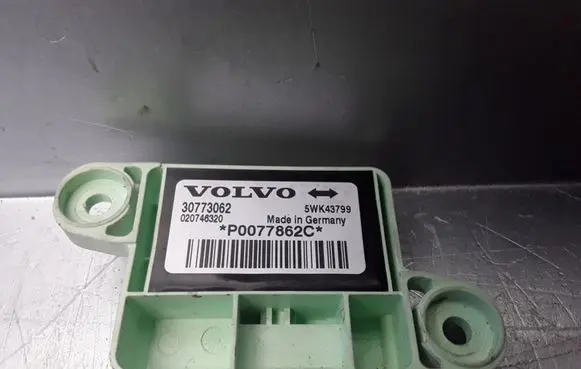 Volvo C70 Airbag deployment crash/impact sensor 30773062