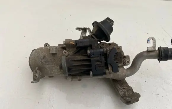 Volvo V40 EGR valve 9802194080 307933568414 1309460712