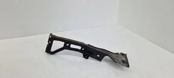 Audi A4 S4 B9 Fender mounting bracket 8W0821135C