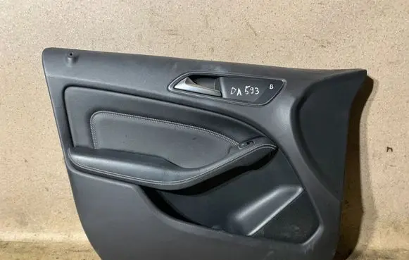 Mercedes-Benz B W246 W242 Front door card panel trim 