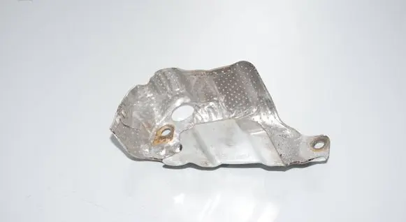 BMW 2 F46 Heat shield in engine bay 8585809 11628585809
