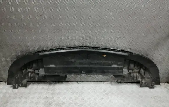 Mercedes-Benz V Class W447 Front bumper skid plate/under tray A4478857400 2020216