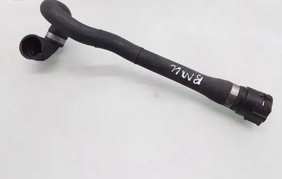 BMW 1 E81 E87 Engine coolant pipe/hose