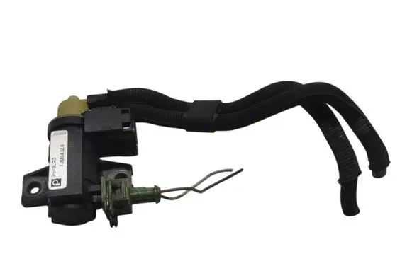 Mercedes-Benz A W176 Turbo solenoid valve 701814120