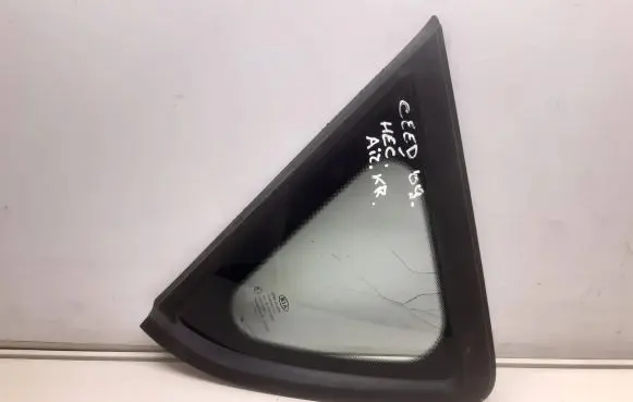 KIA Ceed Rear side window 878101H000