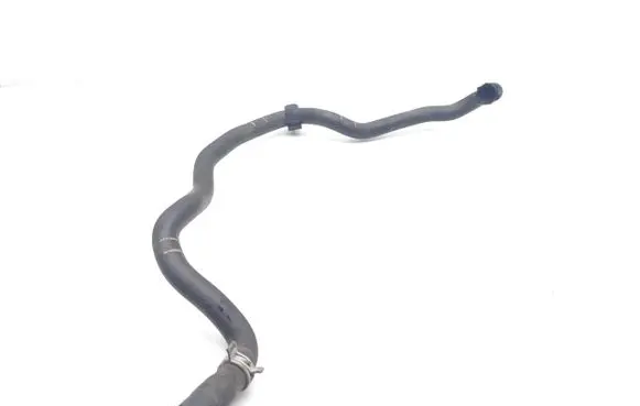Volvo V40 Engine coolant pipe/hose 31368201