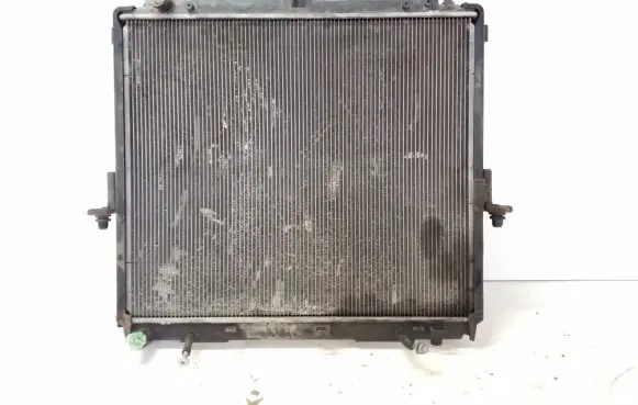 Nissan Pathfinder R51 Coolant radiator