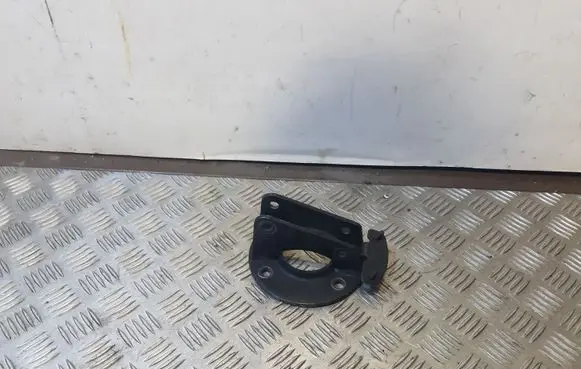 Mercedes-Benz GL X164 Engine mounting bracket A1646200316