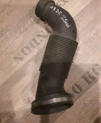 Audi A8 S8 D2 4D Air intake hose/pipe 4D0145747 PX0446039