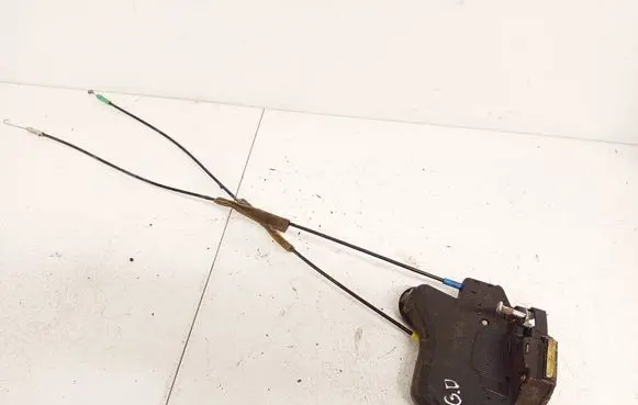 Toyota Corolla Verso AR10 Rear door lock