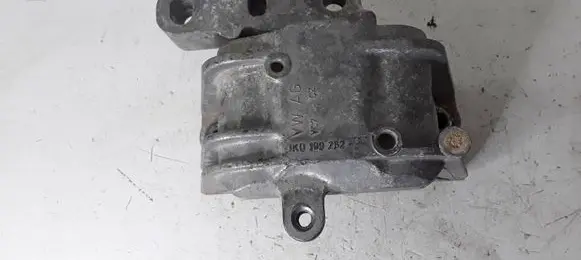 Volkswagen Touran I Engine mount bracket 1K0199262