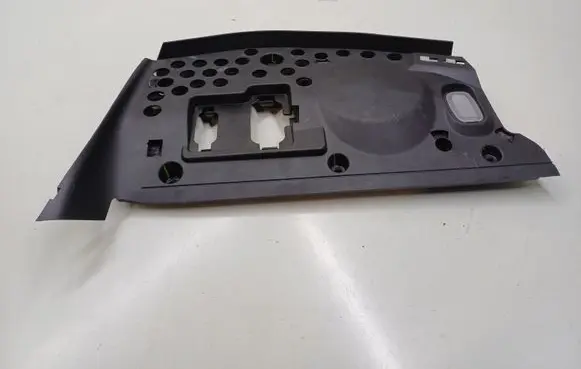 Mercedes-Benz GLE (W166 - C292) Dashboard lower bottom trim panel A1666801808