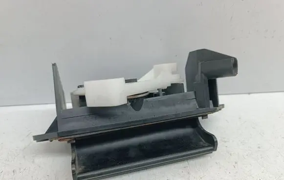 Toyota Corolla E120 E130 Tailgate/trunk/boot exterior handle 81032