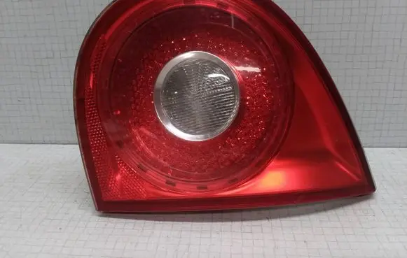 Volkswagen Golf V Tailgate rear/tail lights 1K6945094E 028500204 A00003625