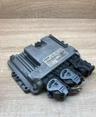 Citroen Xsara Engine control unit/module ECU 9656841180 0281011802