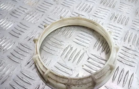 Fiat Marea In tank fuel pump screw locking ring/nut 