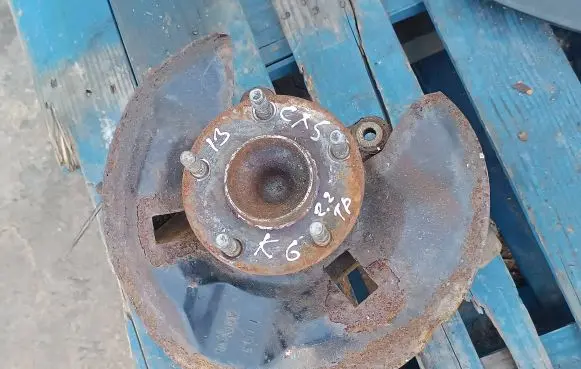 Mazda CX-5 Rear wheel hub