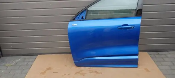Ford Kuga III Front door