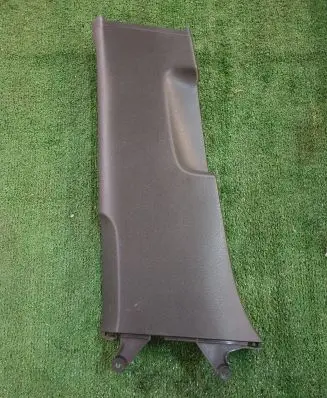 Volkswagen Golf V (B) pillar trim (bottom) 1K4867297F
