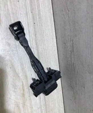 BMW X2 F39 Rear door check strap stopper 7461560