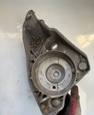 Audi A8 S8 D2 4D Coil spring mount 4D0412391E