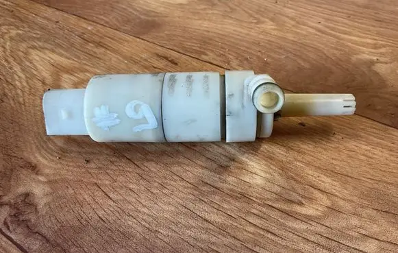 Mercedes-Benz ML W163 Headlight washer pump 