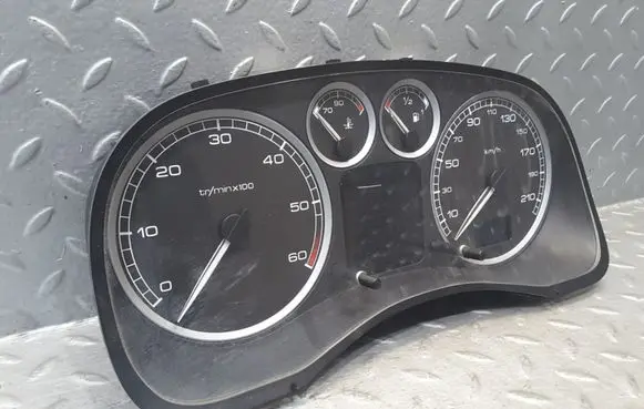 Peugeot 307 Speedometer (instrument cluster) 9636708880 21651870