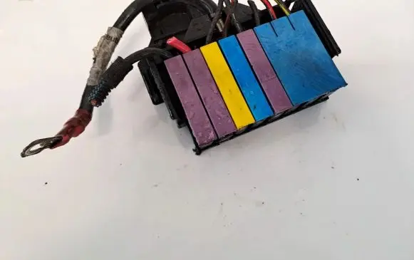 Volkswagen II LT Fuse box set 9685661 968566-1