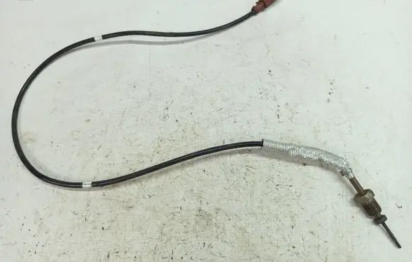 Seat Leon IV Exhaust gas temperature sensor 05E906088D