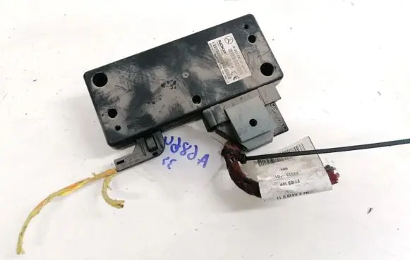 Mercedes-Benz C W203 Other control units/modules A2038205185