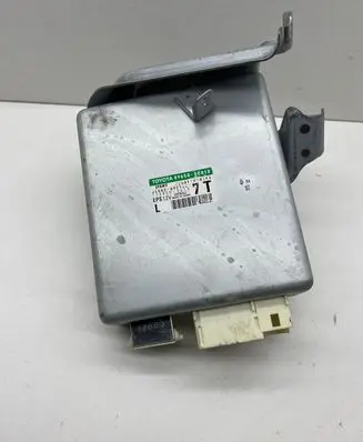 Lexus RX 300 Power steering control unit/module 896500E010 L501030763 1129002060