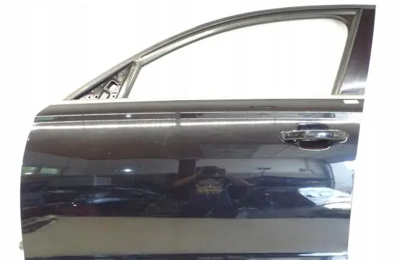 Audi A6 C7 Front door
