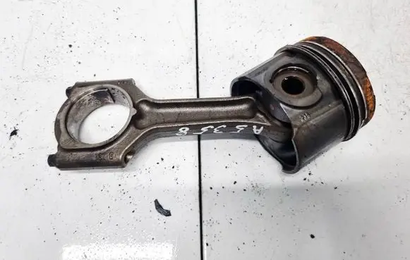 Opel Astra G Piston with connecting rod 0107200