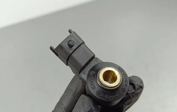 Detonation knock sensor