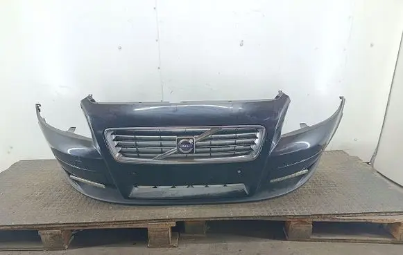 Volvo C30 Front bumper 