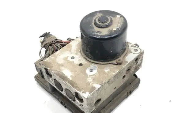 Volkswagen Golf IV ABS Pump 6X0614517
