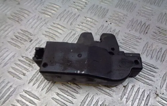 Citroen Xsara Tailgate exterior lock 9646091580