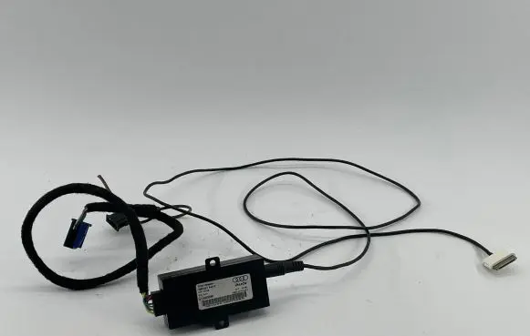Audi TT TTS Mk2 Other control units/modules 000051444
