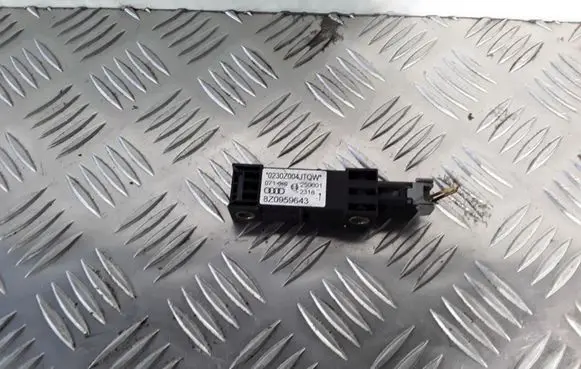 Audi A2 Airbag deployment crash/impact sensor 8Z0959643