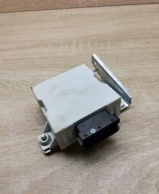 Toyota Corolla Verso AR10 Window wiper relay 150696
