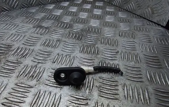 Lexus IS 220D-250-350 Rear door sensor 