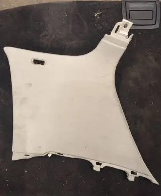 Volkswagen Golf Plus (C) pillar trim 5M0867296A 9052025113