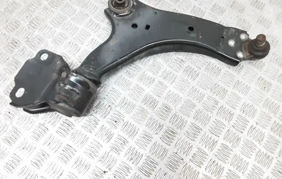 Volvo XC60 Front lower control arm/wishbone