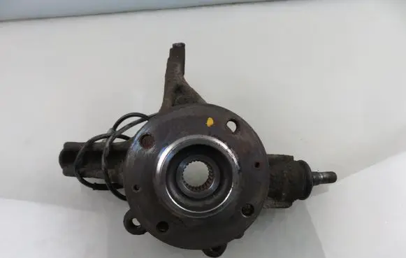 Citroen Berlingo Front wheel hub spindle knuckle