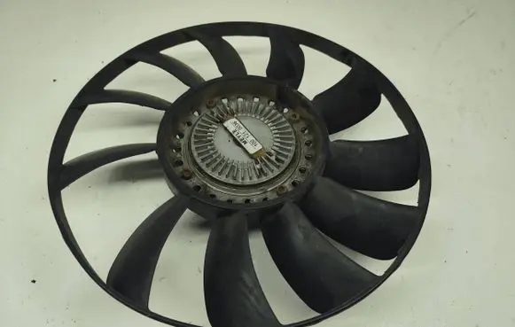 Volkswagen PASSAT B5.5 Fan impeller 058121301B