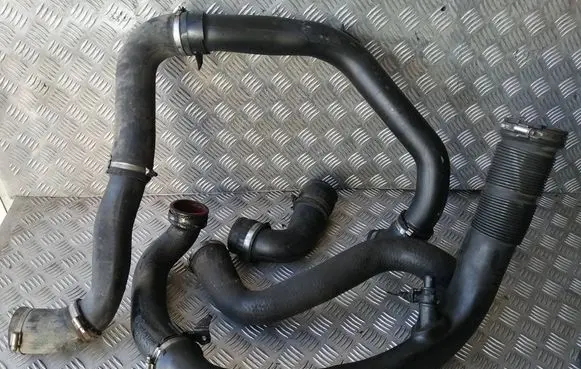 Volvo V50 Intercooler hose/pipe 30741235 30741210 30751920