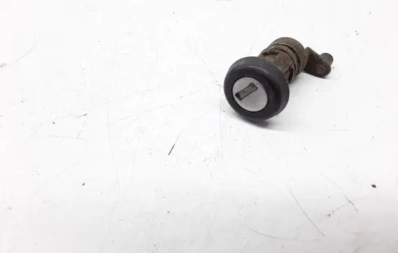Peugeot Boxer Front door lock (next to the handle) 