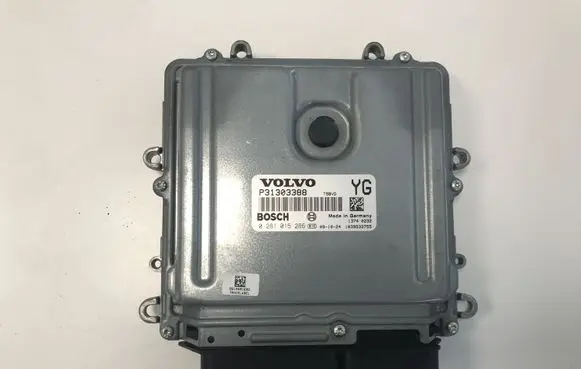 Volvo XC60 Engine control unit/module P31303388
