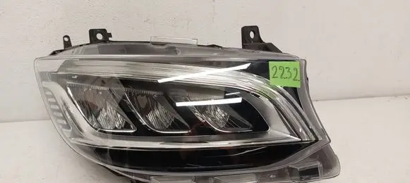 Mercedes-Benz Sprinter W907 W910 Headlight/headlamp A9109068200 ZGS005Q12 90164622AK